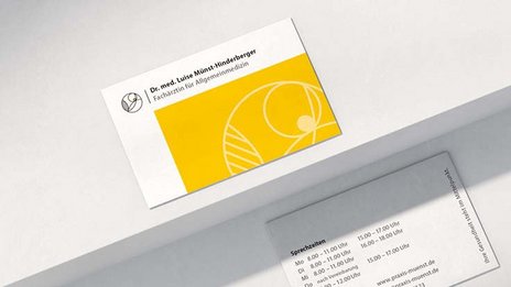 VISUELL Kommunikationsdesign: Corporate Design: Visitenkarte mit Vorderseite und Rückseite